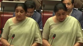 पानावलेले डोळे, जड आवाज अन्.. सुनेत्रा पवारांचे पहिलेच भाषण, म्हणाल्या.