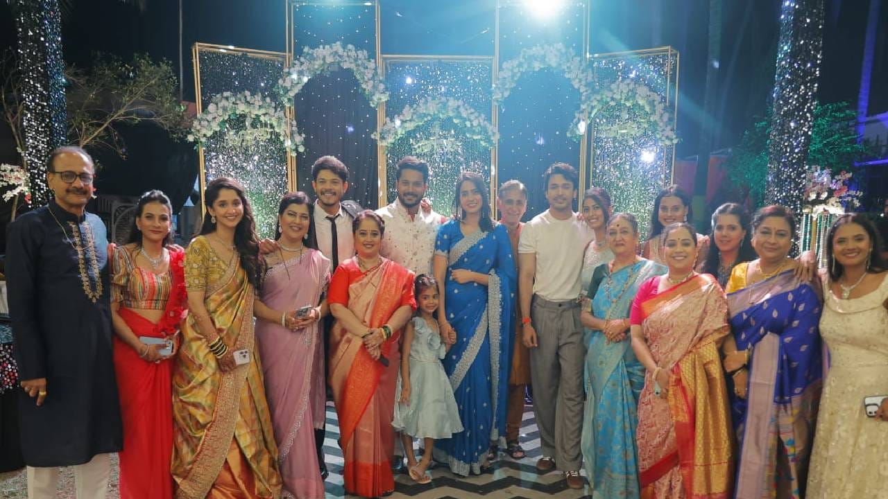 तर संगीत सोहोळ्यात, जिथे टीम तारिणी आता सतर्क झाली आहे. संगीतमध्ये घरातील सगळे डान्स करणार आहेत. सुमी आज्जी ‘सामी-सामी’ गाण्यावर परफॉर्म करणार आहे, तर काव्या आणि नमाचा डांसही प्रेक्षकांना पाहायला मिळणार आहे. संगीत सोहळ्याचं खास आकर्षण म्हणजे  अभिनेता ललित प्रभाकरचा धमाकेदार परफॉर्मन्स. 
