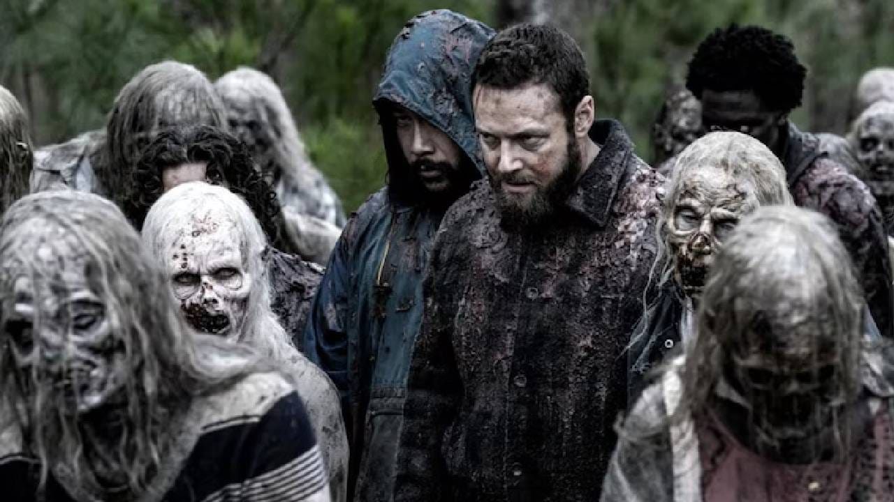 'द वॉकिंग डेड' केवळ कथानकामुळे नाही, तर त्यातील कलाकारांच्या जबरदस्त अभिनयामुळेही जगभरात गाजली. IMDb वर या सीरिजला ८.१ चं उत्तम रेटिंग मिळालं आहे. नॉर्मन रीडस (डॅरिल), मेलिसा मॅकब्राइड (कॅरोल), लॉरेन कोहन (मॅगी) आणि जेफ्री डीन मॉर्गन (नेगन) यांसारख्या दिग्गज कलाकारांनी यात अफलातून काम केलं आहे. विशेषतः जेफ्री डीन मॉर्गनच्या एन्ट्रीने आणलेला ट्विस्ट आजही प्रेक्षकांना धक्का देतो.