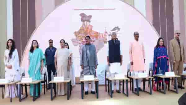 12 दिवसीय ट्राइब्स आर्ट फेस्ट 2026 नवी दिल्लीत संपन्न; 1.25 कोटींपेक्षा अधिक रकमेच्या आदिवासी कलाकृतींची विक्री