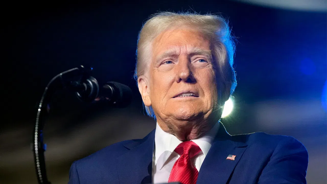 आता थेट कब्जा, अमेरिकेचे 5000 सैनिक इराणच्या दिशेने; ट्रम्प यांच्या आदेशाने जगात खळबळ! आता थेट कब्जा, अमेरिकेचे 5000 सैनिक इराणच्या दिशेने; ट्रम्प यांच्या आदेशाने जगात खळबळ!