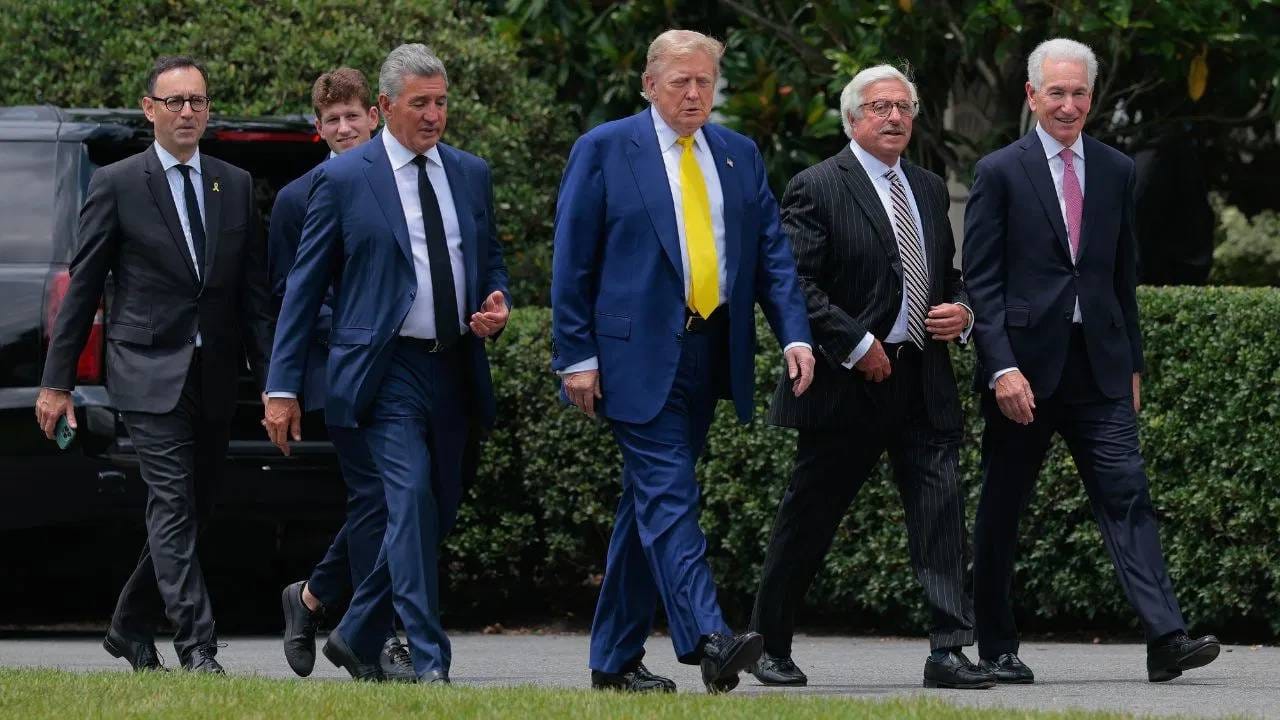 Iran War Update : भारताशी संबंधित घटना इराण कधीच विसरणार नाही, अमेरिकेला थेट धमकी, बदला घेणार तो ही... Iran War Update : भारताशी संबंधित घटना इराण कधीच विसरणार नाही, अमेरिकेला थेट धमकी, बदला घेणार तो ही...