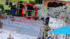 एकतर्फी प्रेम,छातीवर टॅटू.. शेजारणीची अंडरगारमेंट्स चोरणाऱ्याला अटक.