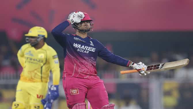 RR vs CSK : 6,6,6,6,6,4,4,4,4, वैभव सूर्यवंशीची फायर खेळी, 15 चेंडूत अर्धशतकी झंझावात