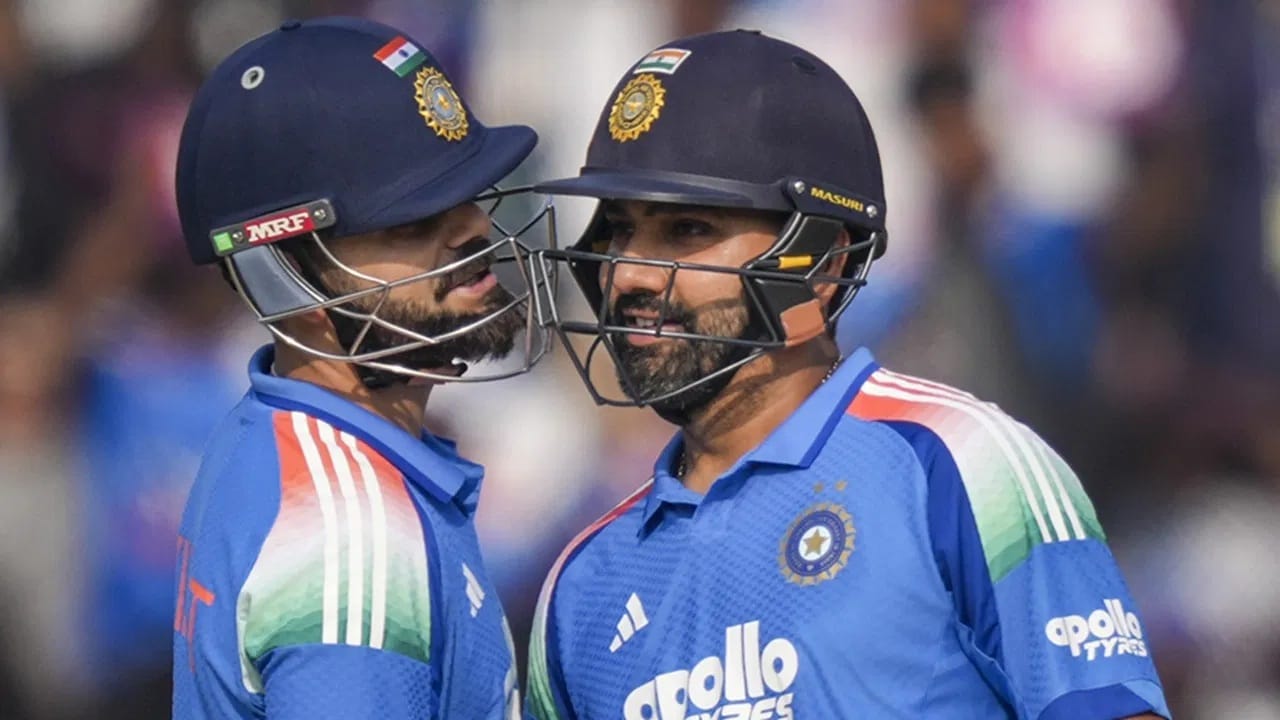 Virat Kohli : रोहित आणि गेलपैकी सर्वोत्तम कोण? विराटने कुणाचं नाव घेतलं?