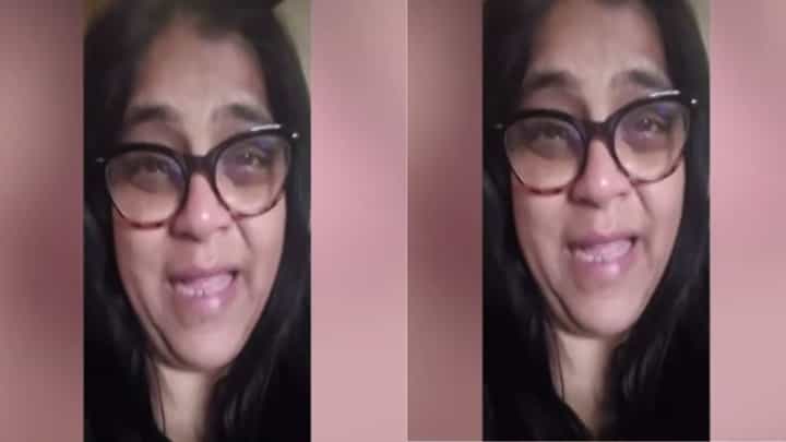 मुलगा कुवेतमध्ये अडकला; अभिनेत्री विशाखा सुभेदारांना अश्रु अनावर, म्हणाल्या... मुलगा कुवेतमध्ये अडकला; अभिनेत्री विशाखा सुभेदारांना अश्रु अनावर, म्हणाल्या...