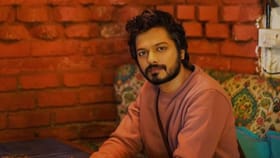 लाखो फॉलोअर्स तरी मराठी अभिनेत्याचं इन्स्टाग्रामने अकाऊंट केलं डिलिट.