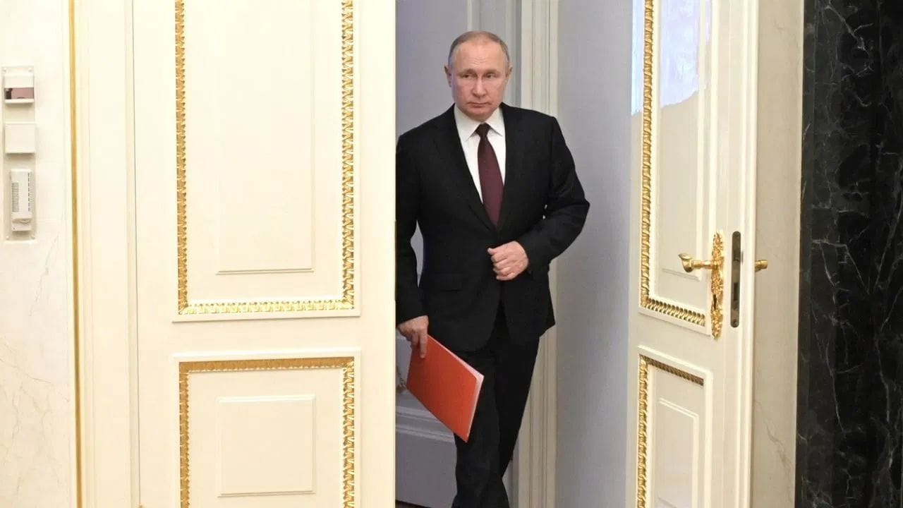 इराण-इस्राईल-USचे युद्ध आणि रशिया होतोय मालामाल, तिजोरीत रोज जमा होत आहेत ७१ अब्ज रुपये !