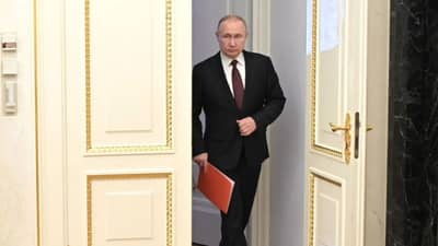 इराण-इस्राईल-USचे युद्ध आणि रशिया होतोय मालामाल, तिजोरीत रोज जमा होत आहेत ७१ अब्ज रुपये !