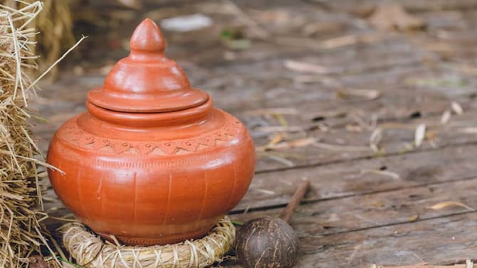 माठातील पाणी पिणे हे कोणत्याही अमृतापेक्षा कमी नाही, जाणून घ्या फायदे