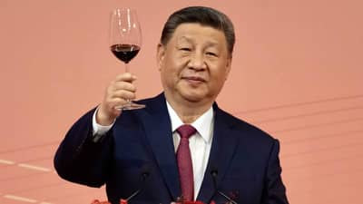 जग होर्मुज खाडी करत बसले, तिकडे चीनकडून खेळण्यात आल्या मोठा खेळ, शांतपणे चीनने थेट..