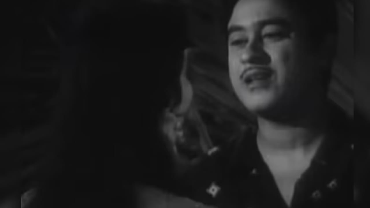 त्या काळात हे गाणं सर्वत्र ऐकू येत होतं आणि अनेक प्रेक्षक केवळ हे गाणं ऐकून चित्रपट पाहायला जात होते. आजही जेव्हा ही धून कानावर पडते, तेव्हा लोक लगेच ओळखतात आणि जुन्या आठवणींमध्ये रमून जातात.