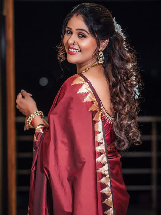 सुंदरी..सुंदरी, पाठकबाईंच्या साडीमधील फोटोंनी वेधलं सर्वांचं लक्ष