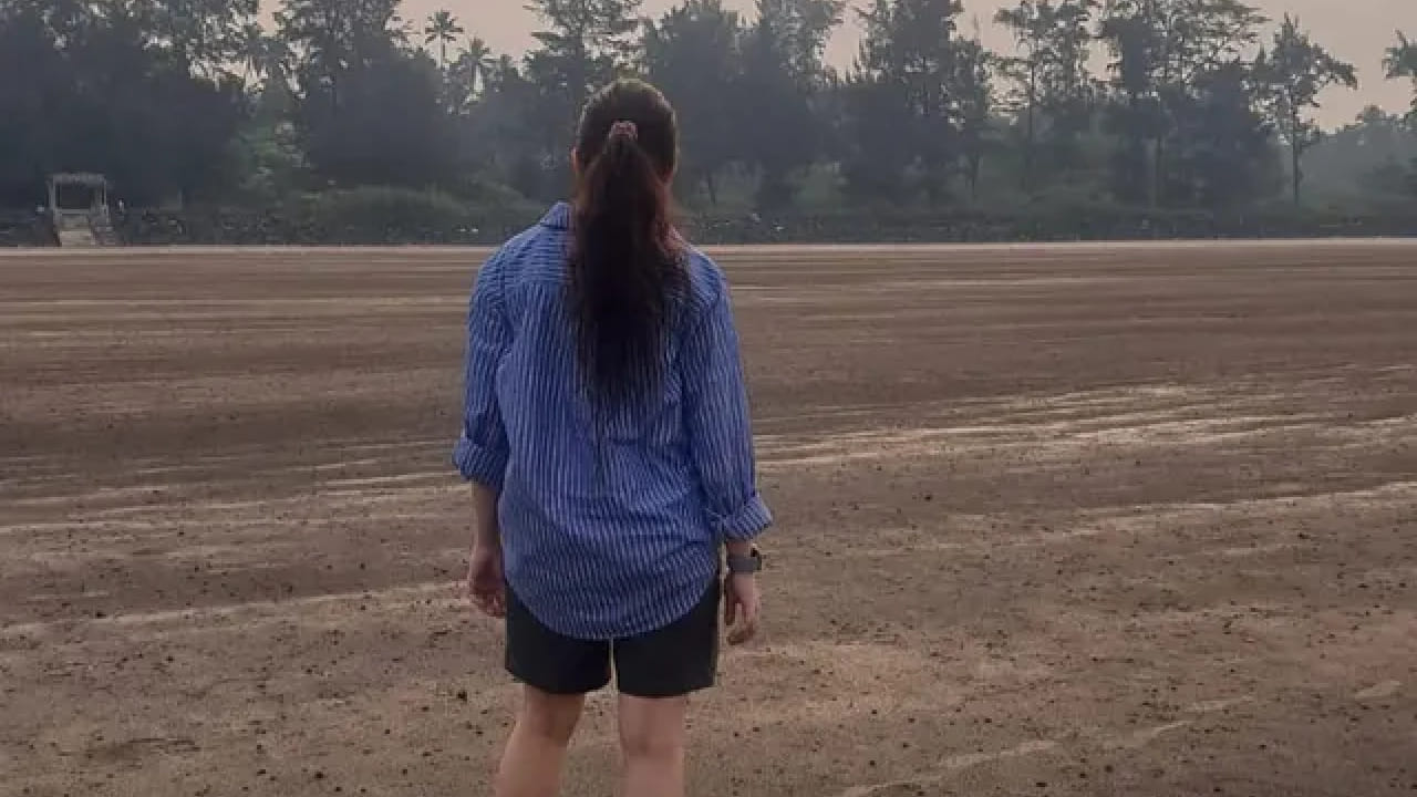 पण कमी वयात अभिनय सुरु केल्यामुळे तिने ब्रेक घेतला. त्यानंतर तिने शिक्षणावर भर दिला. अशातच तिने तिचा काही फोटो सोशल मीडियावर शेअर केले आहेत. 