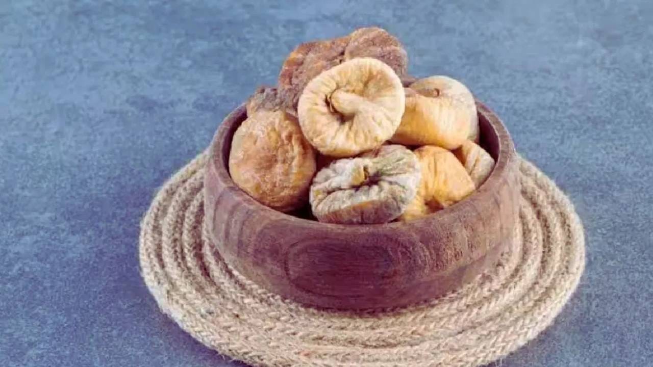 दररोज दोन अंजीर खाल्ल्याने शरीरावर कोणते परिणाम होतात? जाणून घ्या तज्ञाकडून
