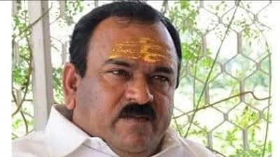 Ashok Kharat case : अखेर अशोक खरात याची पहिली प्रतिक्रिया समोर; म्हणाला साप, वाघ हे सगळं...