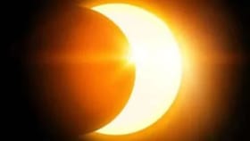 Lunar Eclipse : ग्रहणाच्या वेळी जन्मलेल्या मुलांचे नशीब कसे असते?.