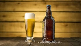 बिअरचा नाद फार डेंजर, पुरुषांमध्ये होतो असा बदल की...वाचून झोप उडेल!.