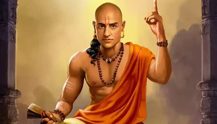 आयुष्यात पैसा खूप गरजेचा आहे. परंतु पैशापेक्षाही समाधान ही एक बाब खूपच महत्त्वाची आहे. आचार्य चाणक्य यांच्यानुसार तुम्ही आयुष्यात समाधानी असाल नेहमी समाधानी राहिले तर तुमच्याएवढा श्रीमंत कोणीही नाही. समाधानी राहिल्याने तुम्ही सुखी जीवन जगू शकता. 