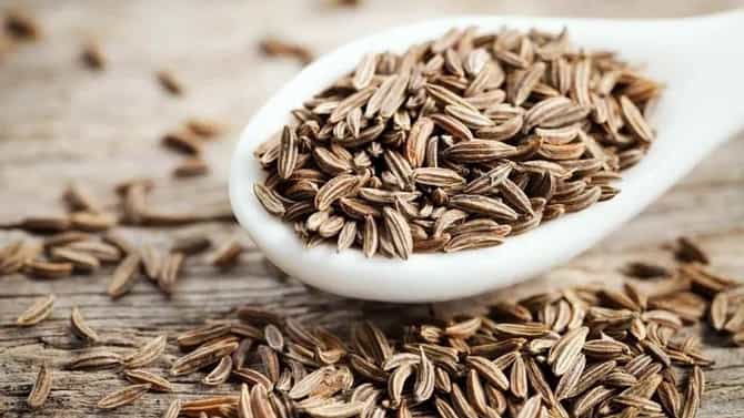 स्वयंपाकघरात एक चमचा जिरे तुमचे नशीब बदलू शकते, कसे जाणून घ्या?