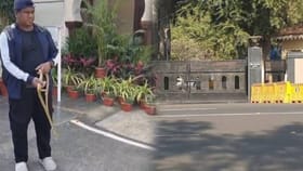 मुख्यमंत्र्यांच्या बंगल्यात निघाला साप, कर्मचाऱ्यांची पळापळ; काय घडलं?.