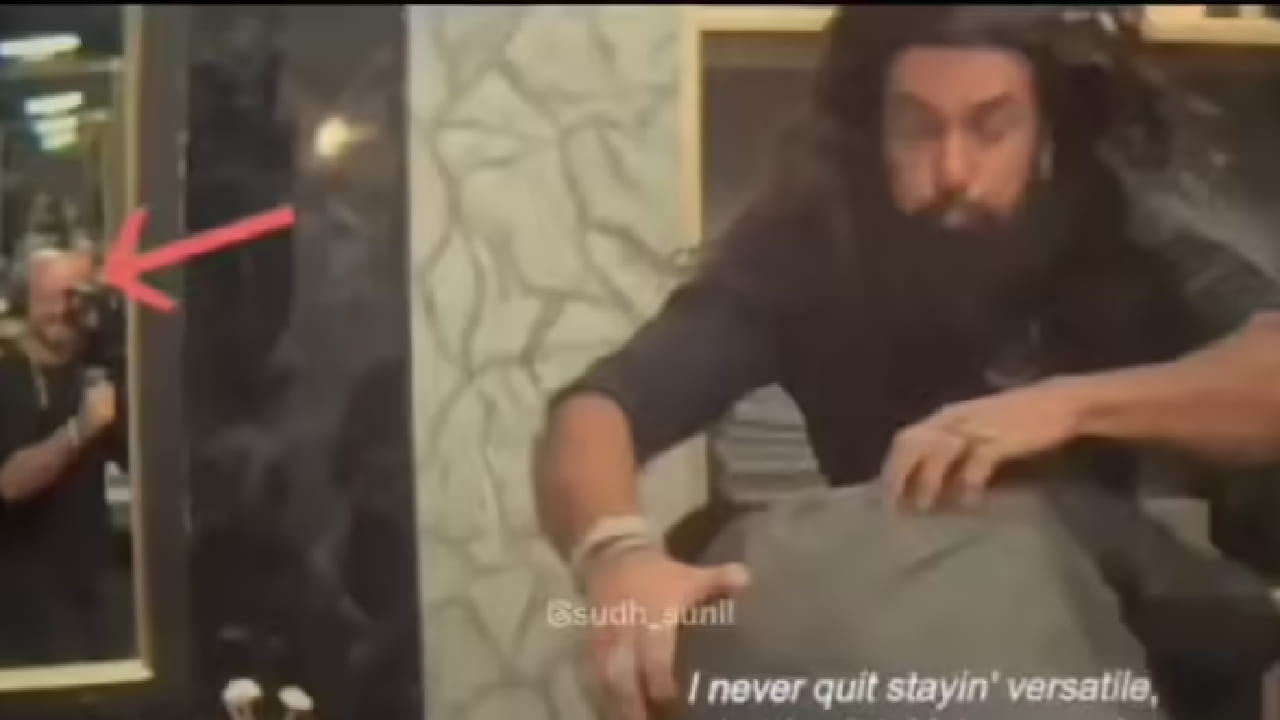 अनेक युजर्सनी या चुकीवरून आदित्य धर यांची खिल्ली उडवत टीका केली आहे. दरम्यान, या चित्रपटाला प्रेक्षकांचा एक वर्ग मोठ्या प्रमाणात पसंती देत असला, तरी काहींनी त्यावर आरोपही केले आहेत. 