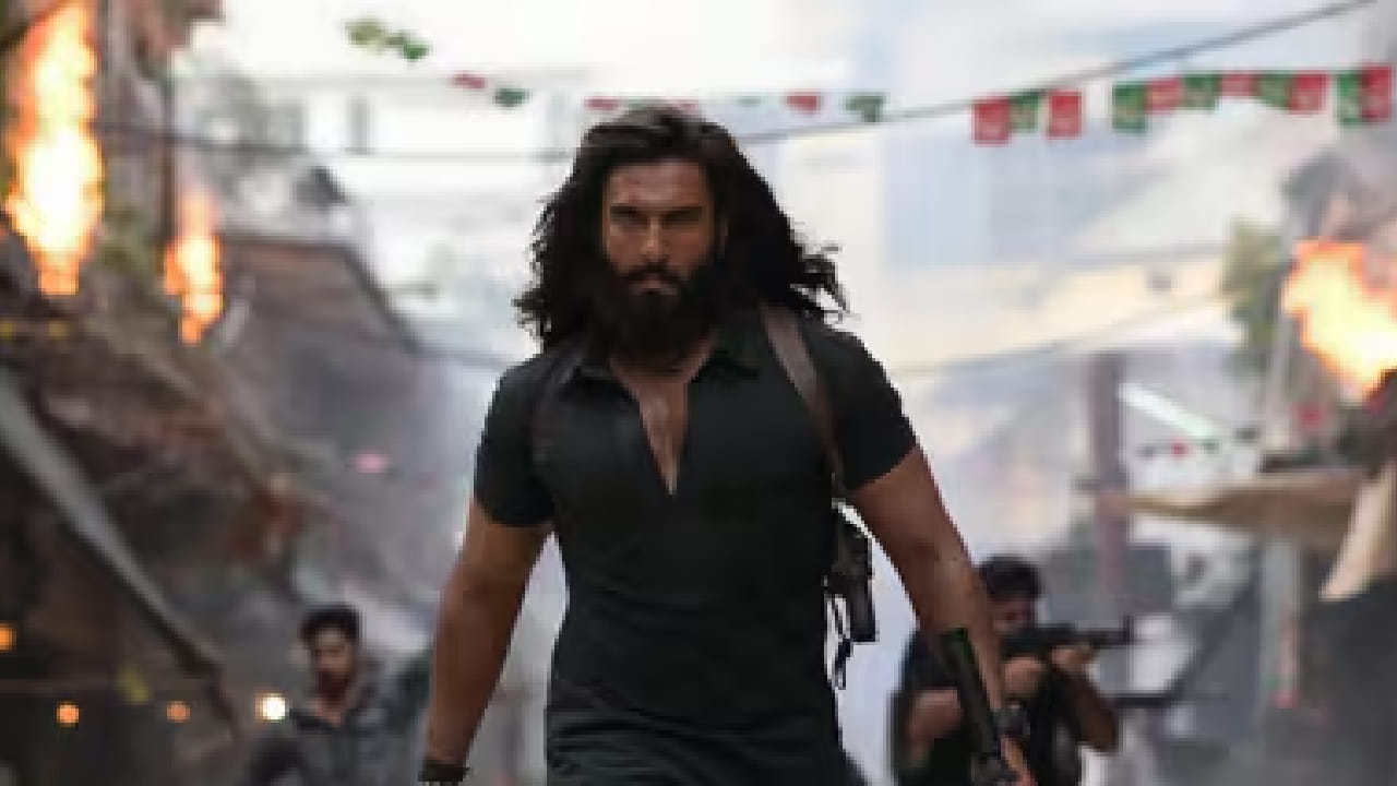 विशेष म्हणजे हा शॉट एडिटिंगमध्येही राहिल्याने प्रेक्षकांनी त्यावर बोट ठेवले आहे. हा व्हिडिओ सुरुवातीला Instagram वर व्हायरल झाला होता, मात्र नंतर तो डिलीट करण्यात आला. तरीही X (ट्विटर) वर तो पुन्हा शेअर करण्यात आल्याने चर्चेला उधाण आले आहे. 