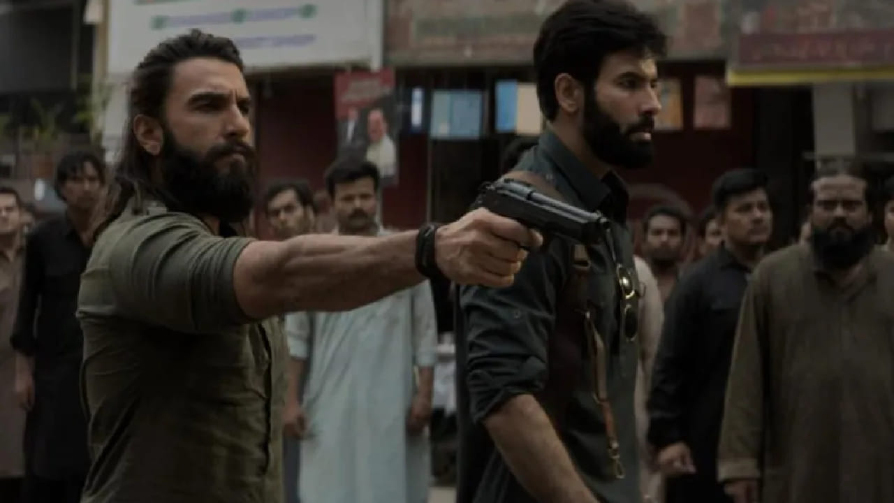 दिग्दर्शक आदित्य धर यांचा ‘धुरंधर 2’ सध्या बॉक्स ऑफिसवर दमदार कामगिरी करत आहे. चित्रपटाने कमाईचे नवे विक्रम प्रस्थापित केले आहेत. या चित्रपटाचे अनेकांनी कौतुक देखील केलं आहे.