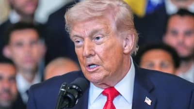 Iran US Israel War: आता तिसऱ्या महायुद्धाला सुरुवात, ट्रम्प यांच्या घोषणेने इराण हादरले