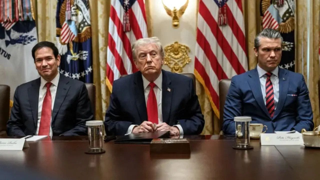 इराणला ट्रम्प यांचा शेवटचा इशारा, 5 प्लान तयार, विचार करा, अन्यथा मागे काहीच शिल्लक राहणार नाही... इराणला ट्रम्प यांचा शेवटचा इशारा, 5 प्लान तयार, विचार करा, अन्यथा मागे काहीच शिल्लक राहणार नाही...