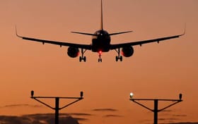 इराण-इस्रायल युद्धादरम्यान भारतीयांच्या अडचणी वाढल्या? मोठी सूचना जारी.