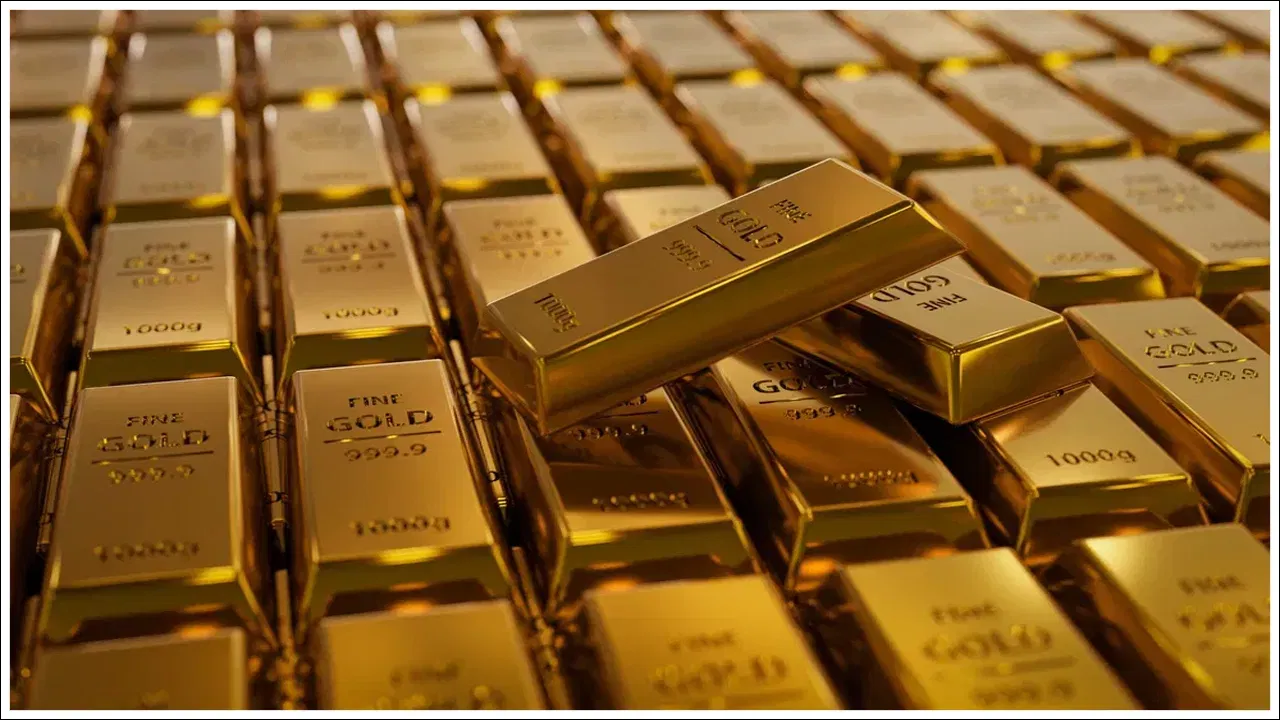 अवघ्या सहा दिवसात सोन्याच्या दरात तब्बल 11 हजार 500 रुपयांची वाढ झाली असून पुन्हा दीड लाखांचा आकडा गाठला. 