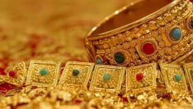 उद्या शनिवार-रविवार बस्त्याचा दिवस... पण आजच सोनं खरेदी करा, नाही तर...