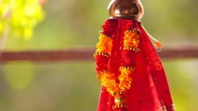 Vastu Shastra : गुढीपाडव्याच्या दिवशी करा हा सोपा उपाय, वर्षभर तिजोरी पैशांनी भरलेली राहील