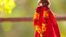 गुढीपाडव्याच्या दिवशी करा हा सोपा उपाय, कर्जातून मिळेल झटपट मुक्ती.