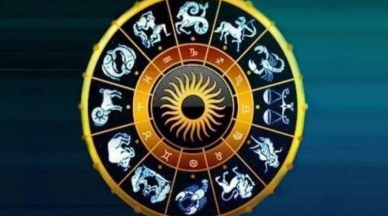 मेष राशीसाठी राहूचे गोचर फार चांगले ठरणार आहे. करिअरमध्ये एखादी चांगली संधी मिळू शकते. अचानक मोठा धनलाभ होण्याची शक्यता आहे. बऱ्याच दिवसांपासून अडकलेले काम पूर्ण होण्याची शक्यता आहे. आत्मविश्वास वाढणार आहे. एखाद्या विशेष व्यक्तीची भेट होऊ शकते. 