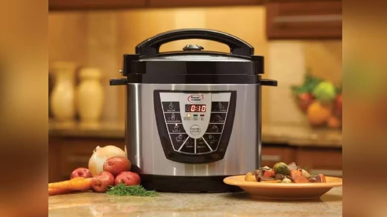 तर नफा कमावण्याच्या स्पर्धेत TTK Prestige, Stove Kraft, Bajaj Electricals, Butterfly या कंपन्यांचे शेअर्स इन्ट्रा डे सत्रात 14 टक्क्यांनी आपटल्याचे समोर आले आहे. मंगळवारी हे शेअर 15 टक्क्यांनी वधारले होते. तर तीन दिवसांत त्यांनी 36 टक्क्यांची भरारी घेतली होती. 