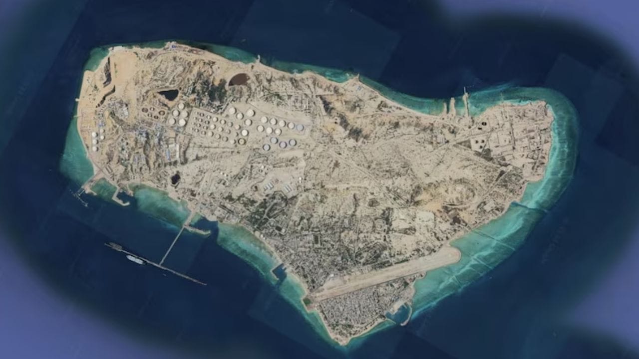 इराणच्या या जागेला अमेरिका हातही लावू शकत नाही... एक चूक केल्यास जगात संतापाची लाट! इराणच्या या जागेला अमेरिका हातही लावू शकत नाही... एक चूक केल्यास जगात संतापाची लाट!