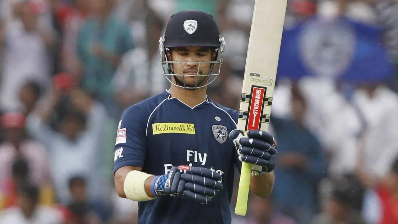 बुमराहविरुद्ध प्रभावी फलंदाजी करण्यात दक्षिण अफ्रिकेचा जेपी ड्युमिनी हा तिसऱ्या स्थानावर आहे. त्याने बुमराहच्या 33 चेंडूंचा सामना केला आणि 70 धावा ठोकल्या आहेत. यात सहा षटकारांचा समावेश आहे. ड्युमिनीच्या पॉवरफुल टायमिंगमुळे बुमराह अनेकदा त्रस्त झाल्याचं दिसून आलं. (Photo Credit- GETTY)