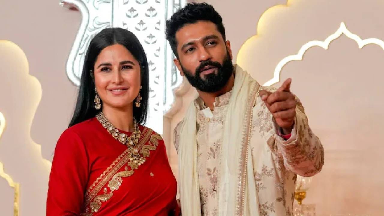 अभिनेत्री कतरिना कैफ आणि विकी कौशल यांच्यातील संपत्तीत बराच फरक आहे. कतरिना जवळपास 250 ते 263 कोटी रुपयांच्या संपत्तीची मालकीण आहे, तर विकीकडे फक्त 41 कोटी रुपयांची संपत्ती आहे. 'के ब्युटी' या स्कीनकेअर ब्रँडमधून कतरिनाची चांगली कमाई होते. 
