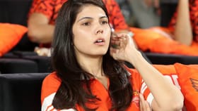 पाकिस्तानी खेळाडूवर डाव लावणं काव्या मारनला पडलं महागात !.