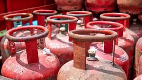 घरगुती गॅसचा अवैध वापर केल्याप्रकरणी महाराष्ट्रात पहिला गुन्हा दाखल.