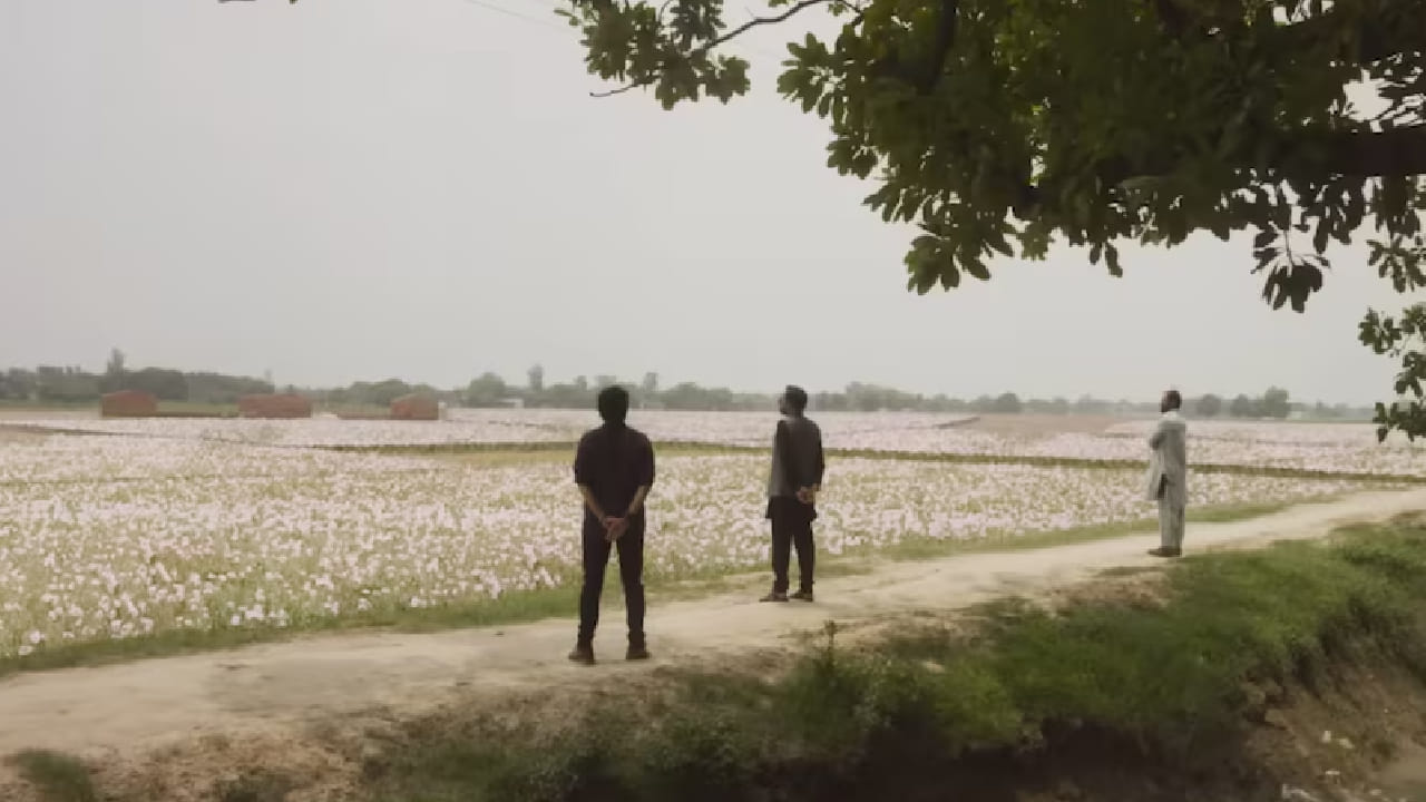 प्रचंड लोकप्रिय सीरिज, 3 भागांनी चाहत्यांना लावलं प्रचंड वेड, 1-2 नाही तर 11 कलाकारांचे बदलले नशीब, चौथा भाग लवकरच... प्रचंड लोकप्रिय सीरिज, 3 भागांनी चाहत्यांना लावलं प्रचंड वेड, 1-2 नाही तर 11 कलाकारांचे बदलले नशीब, चौथा भाग लवकरच...