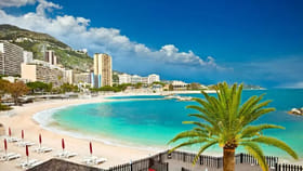 या देशातील प्रत्येक व्यक्ती आहे मुकेश अंबानी यांच्या ऐवढा श्रीमंत.