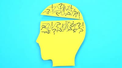 तुम्हालाही छोट्या छोट्या गोष्टींवरून ताण येतो... आजच ओळखा हे संकेत