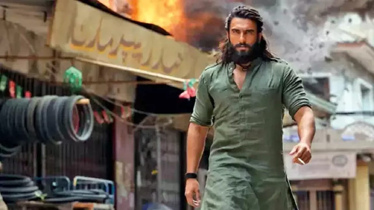 'इस दुनिया में हर किसी की कीमत होती है; वफादार की थोड़ी ज्यादा।',  'धुरंधर 2' सिनेमाती हा डायलॉग जगाच सत्य दाखलत आहे... 