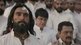 कोणी इतका मूर्ख कसा? 'धुरंधर 2'वरून दिग्दर्शकाने चांगलंच फटकारलं.