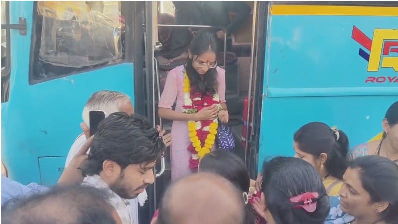  रेणुका हीने पदवी शिक्षण पूर्ण केल्यानंतर UPSC परीक्षेची तयारी सुरू केली होती. सातत्यपूर्ण अभ्यास, कठोर परिश्रम आणि आत्मविश्वासाच्या जोरावर तिने देशातील अत्यंत कठीण समजल्या जाणाऱ्या UPSC परीक्षेत यश संपादन केले आहे. 