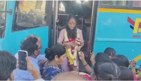 पातूर तालुक्यातील रेणूका केकन हीने तिसऱ्या प्रयत्नात केली UPSC क्रॅक.