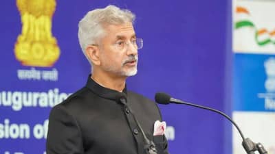 इराणने फक्त भारताच्या जहाजांनाच का दिली होमूर्जमधून जाण्याची परवानगी? नेमकी काय झाली डील? पहिल्यांदाच मोठी बातमी समोर